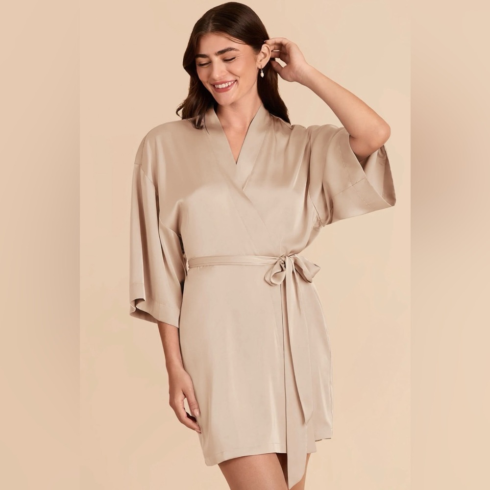 Birdy grey karen robe